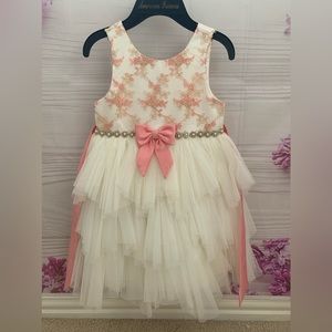 Girl dress